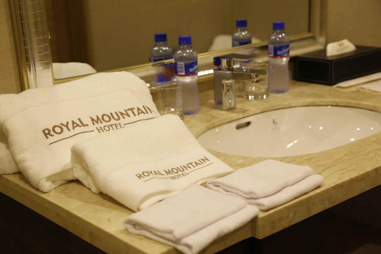 Royal Mountain Hotel Уланбатар Екстериор снимка